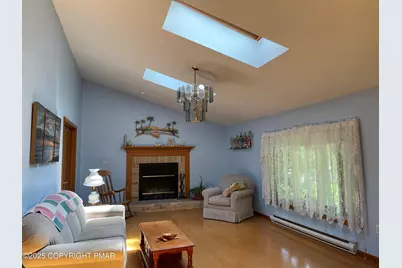  272 Stillwater Drive, Pocono Summit, PA 18346 - Photo 3