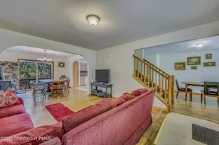 164 Bellingham Dr, Bushkill, PA 18324 - Photo 5
