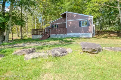  4774 Pine Ridge Dr W Drive, Bushkill, PA 18324 - Photo 5