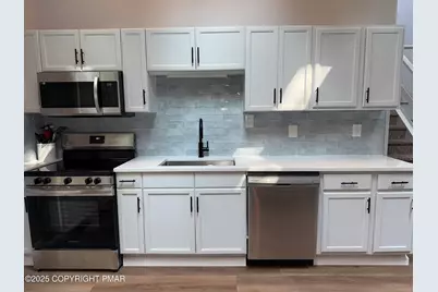  11 Maplewood Road, Lake Harmony, PA 18624 - Photo 5