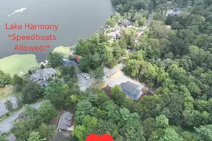 11 Maplewood Rd, Lake Harmony, PA 18624 - Photo 1