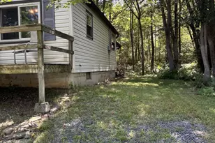 1360 Clover Rd, Long Pond, PA 18334 - Photo 3