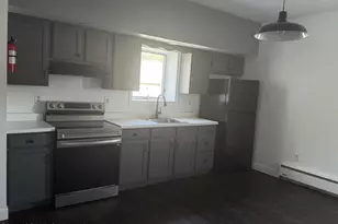 132 E Main St, Girardville, PA 17935 - Photo 3