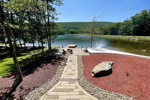 336 W Lake Valley Dr, Hazleton, PA 18202 - Photo 7