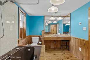 1553 Middle Rd, Stroudsburg, PA 18360 - Photo 41