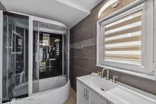 1553 Middle Rd, Stroudsburg, PA 18360 - Photo 33