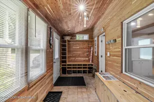 1553 Middle Rd, Stroudsburg, PA 18360 - Photo 27