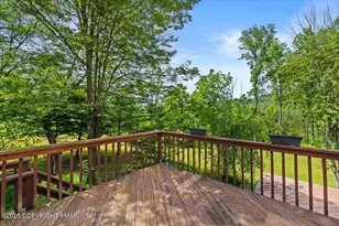 1553 Middle Rd, Stroudsburg, PA 18360 - Photo 5