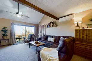 217 Cross Country Ln, Tannersville, PA 18372 - Photo 5