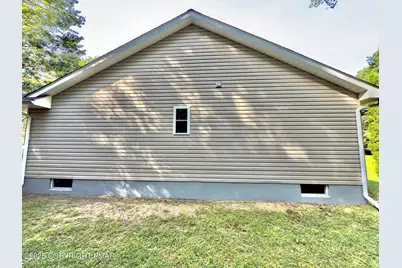  130 Piney Woods Drive, Jim Thorpe, PA 18229 - Photo 3
