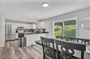 401 Pierce Ln, East Stroudsburg, PA 18301 - Photo 15