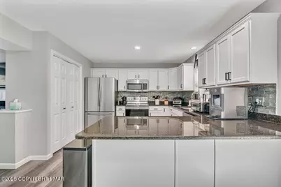  401 Pierce Lane # 103, East Stroudsburg, PA 18301 - Photo 21