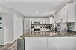 401 Pierce Ln, East Stroudsburg, PA 18301 - Photo 21