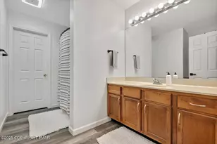 401 Pierce Ln, East Stroudsburg, PA 18301 - Photo 37