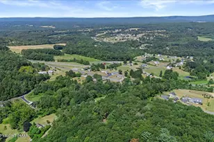 157 Viewtop Rd, Palmerton, PA 18071 - Photo 3