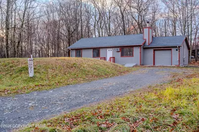 4165 Pine Ridge Drive, Bushkill, PA 18324 - Photo 7