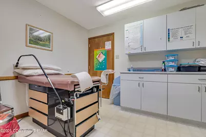  371 E Brown Street, East Stroudsburg, PA 18301 - Photo 19