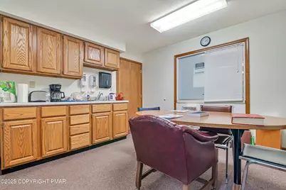  371 E Brown Street, East Stroudsburg, PA 18301 - Photo 15