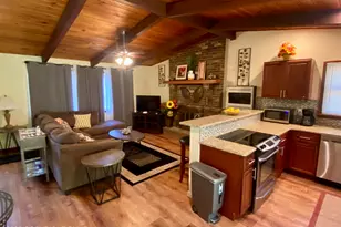 4535 Pine Ridge Dr, Bushkill, PA 18324 - Photo 7