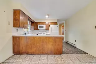 129 Winona Rd, Mount Pocono, PA 18344 - Photo 15