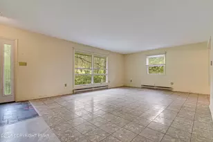 129 Winona Rd, Mount Pocono, PA 18344 - Photo 9