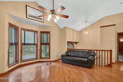  338 Fernwood Drive, East Stroudsburg, PA 18301 - Photo 5