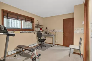 338 Fernwood Dr, East Stroudsburg, PA 18301 - Photo 25