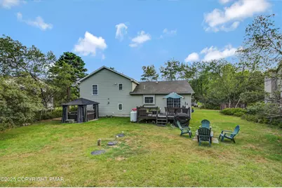  261 Clearview Drive, Long Pond, PA 18334 - Photo 5