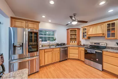  261 Clearview Drive, Long Pond, PA 18334 - Photo 19