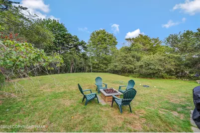  261 Clearview Drive, Long Pond, PA 18334 - Photo 7