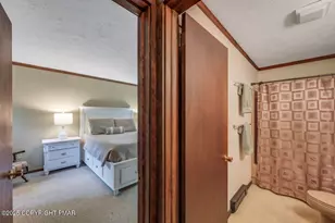 1212 Clear Pond Rd, Pocono Pines, PA 18350 - Photo 9