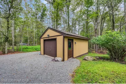  1212 Clear Pond Road, Pocono Pines, PA 18350 - Photo 17