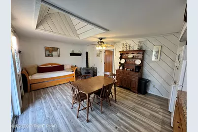  2156 White Oak Drive #2, East Stroudsburg, PA 18301 - Photo 3