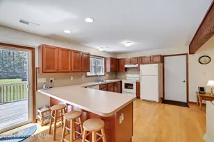 155 Lakewood Dr, Canadensis, PA 18325 - Photo 13