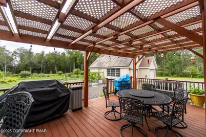  328 High Country Drive, Blakeslee, PA 18610 - Photo 9