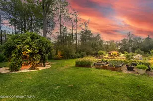 328 High Country Dr, Blakeslee, PA 18610 - Photo 5