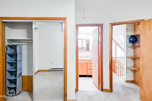 255 Mountain View Dr, Pocono Lake, PA 18347 - Photo 33