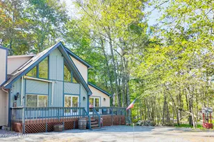 255 Mountain View Dr, Pocono Lake, PA 18347 - Photo 25