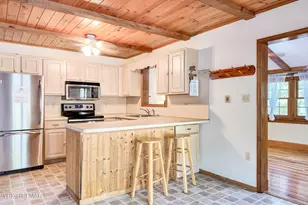 255 Mountain View Dr, Pocono Lake, PA 18347 - Photo 23