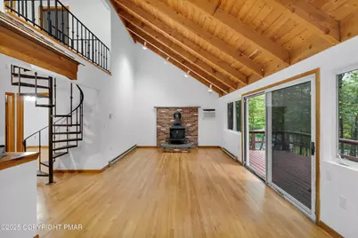  326 Otter Court, Bushkill, PA 18324 - Photo 11