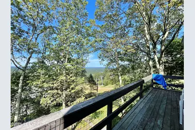  186 Sunbird Way Way, Tannersville, PA 18372 - Photo 17