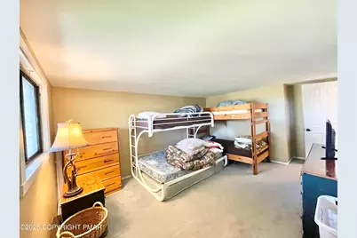  186 Sunbird Way Way, Tannersville, PA 18372 - Photo 29