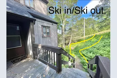  186 Sunbird Way Way, Tannersville, PA 18372 - Photo 1