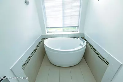  2102 Estates Drive, Blakeslee, PA 18610 - Photo 33