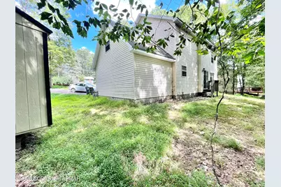  2231 White Oak Drive Drive, East Stroudsburg, PA 18301 - Photo 13