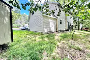 2231 White Oak Dr Dr, East Stroudsburg, PA 18301 - Photo 13