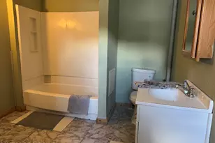 413 E Union St, Tamaqua, PA 18252 - Photo 15