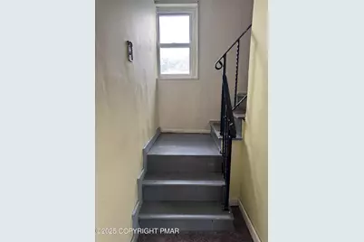  413 E Union Street, Tamaqua, PA 18252 - Photo 5
