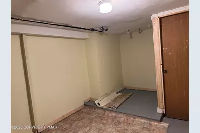  413 E Union Street, Tamaqua, PA 18252 - Photo 25