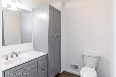  226 Apache Drive, Effort, PA 18330 - Photo 17